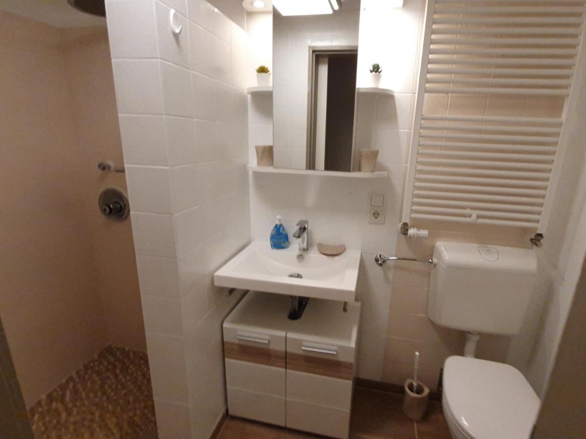 Ferienwohnung Im Moseltal Veldenz ภายนอก รูปภาพ