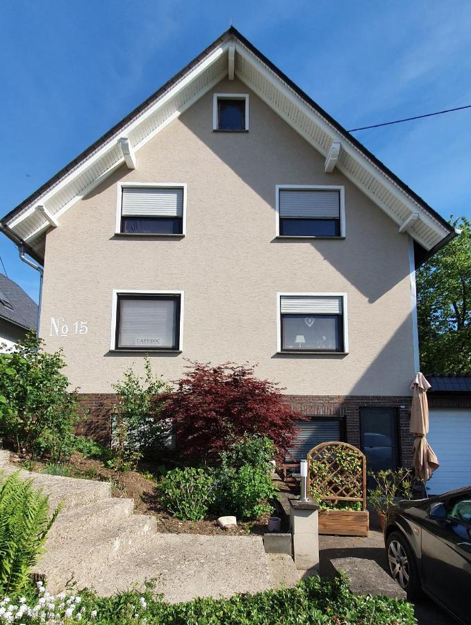 Ferienwohnung Im Moseltal Veldenz ภายนอก รูปภาพ