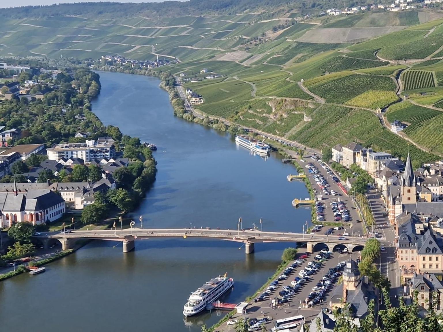 Ferienwohnung Im Moseltal Veldenz ภายนอก รูปภาพ